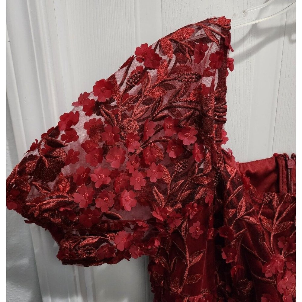 NEW Torrid Women's Textured Floral Mesh Puff Short Sleeve Dress Red Plus Size 20 - Picture 3 of 12